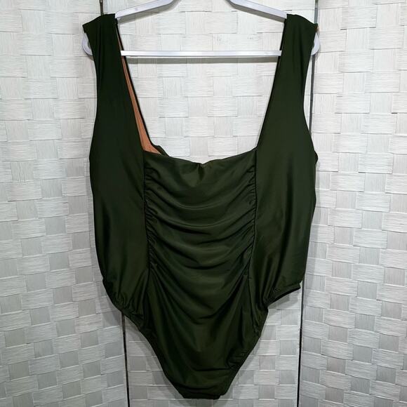 J. Crew Women’s Ruched Square Neck One Piece Swimsuit Safari Green Plus Size 24 - Picture 7 of 15
